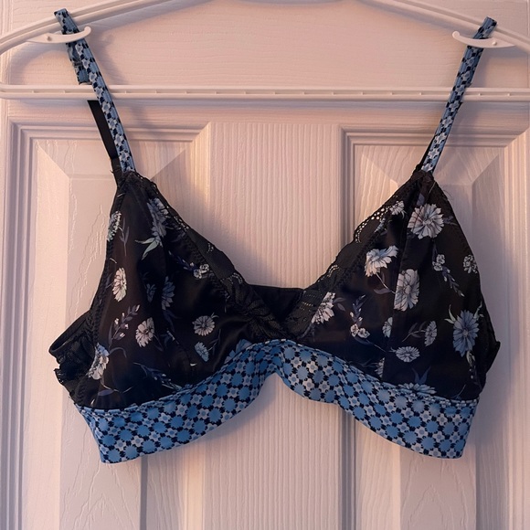 Aerie Shine Triangle Bralette size S - Picture 5 of 7
